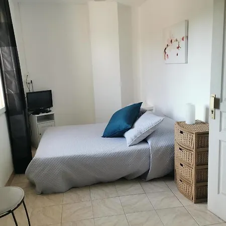 La Maison Chambres D'Hotes Et Restaurant B&B 투르베